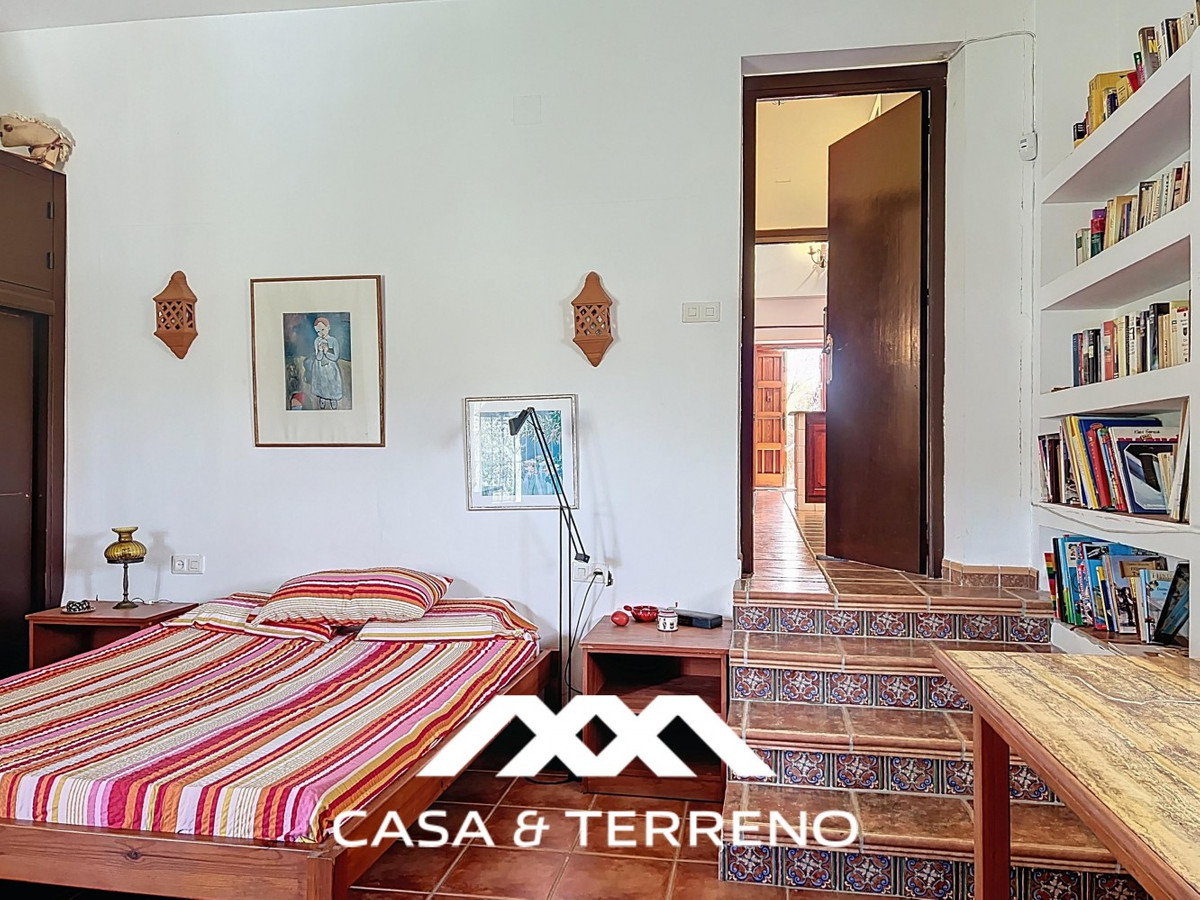 Vrijstaande Villa te koop in Nerja | 4 slaapkamers H5145256