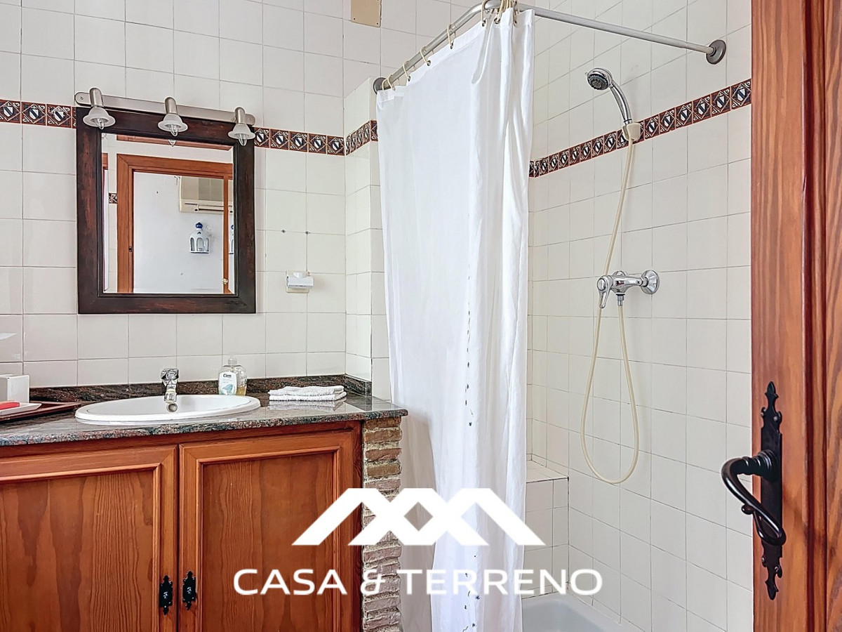 Vrijstaande Villa te koop in Nerja | 4 slaapkamers H5145256