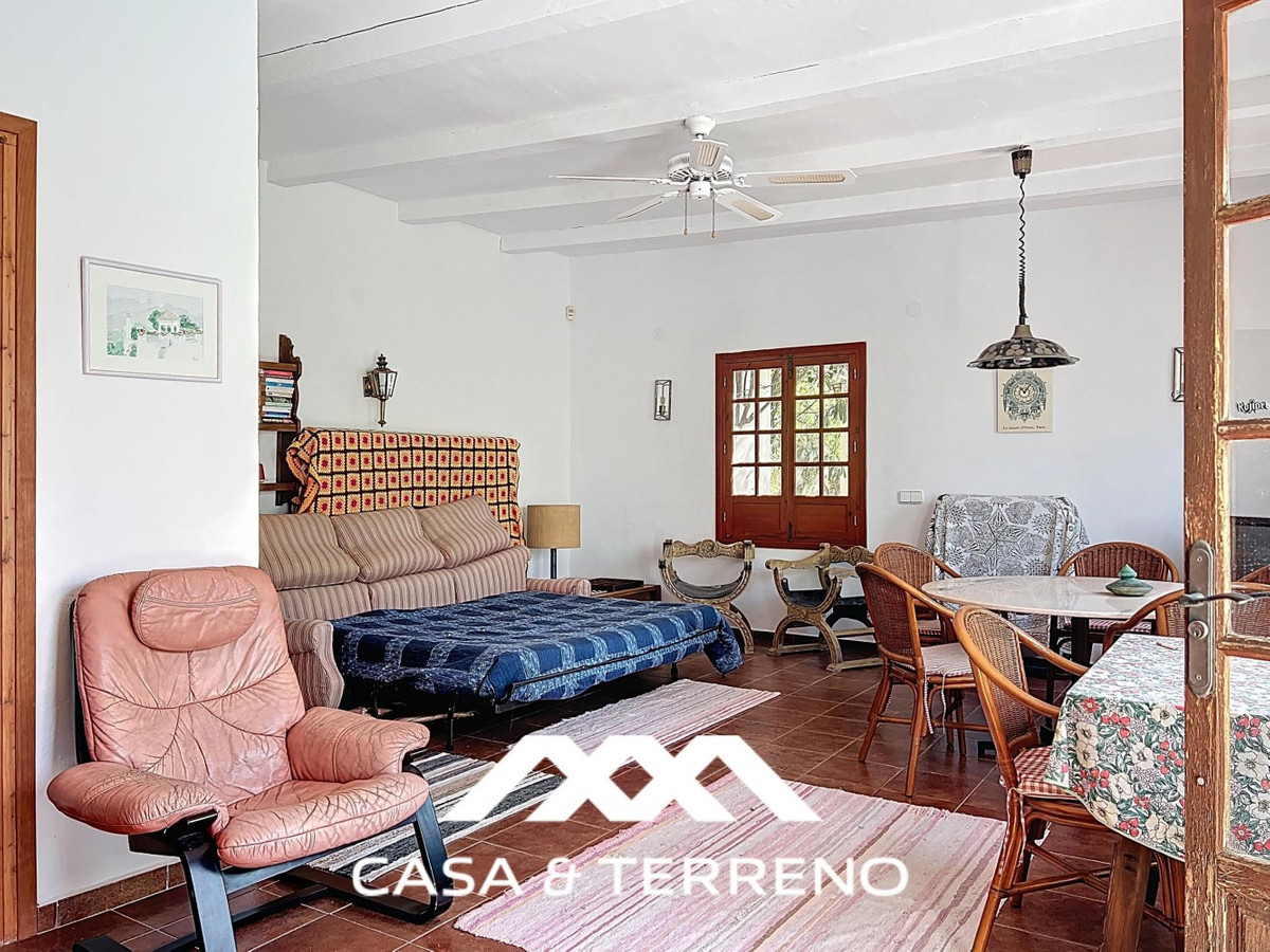 Vrijstaande Villa te koop in Nerja | 4 slaapkamers H5145256