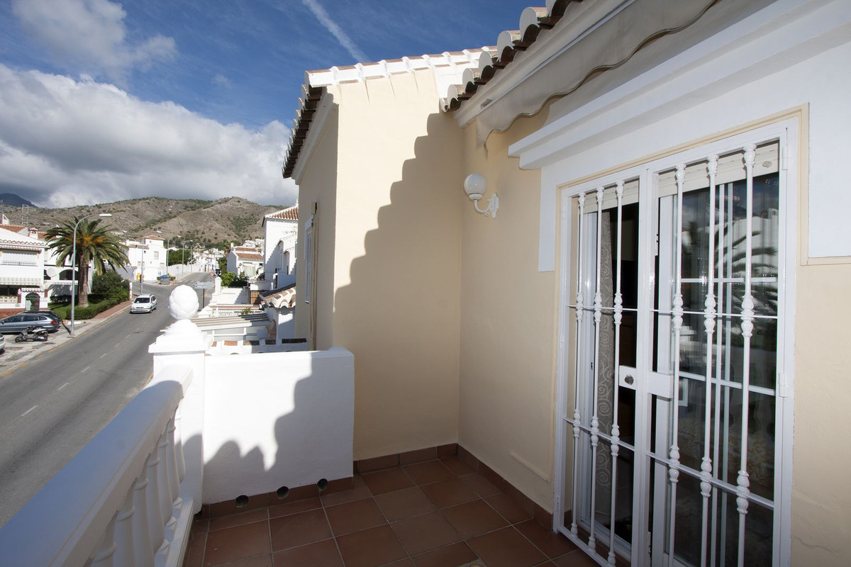 Huis te koop in Nerja | 3 slaapkamers H5152081