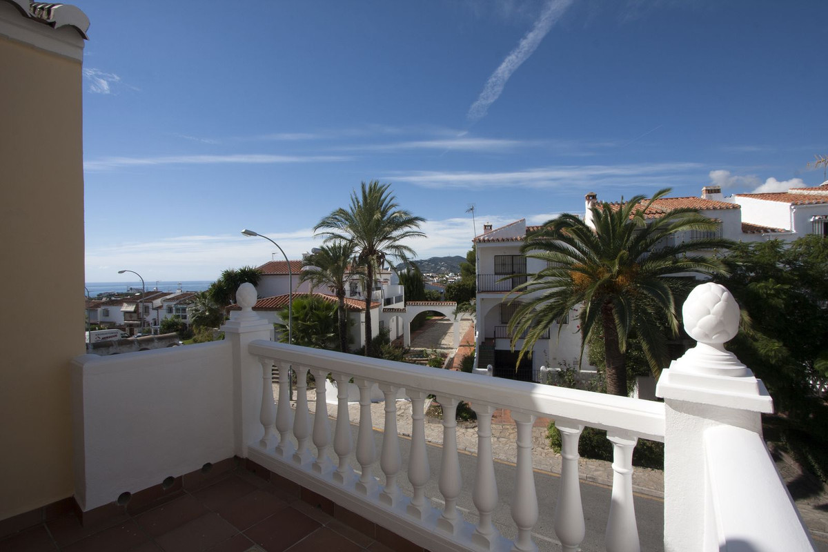 Huis te koop in Nerja | 3 slaapkamers H5152081