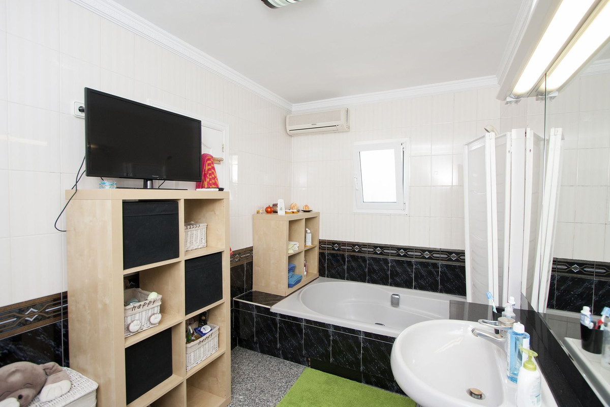 Huis te koop in Nerja | 3 slaapkamers H5152081