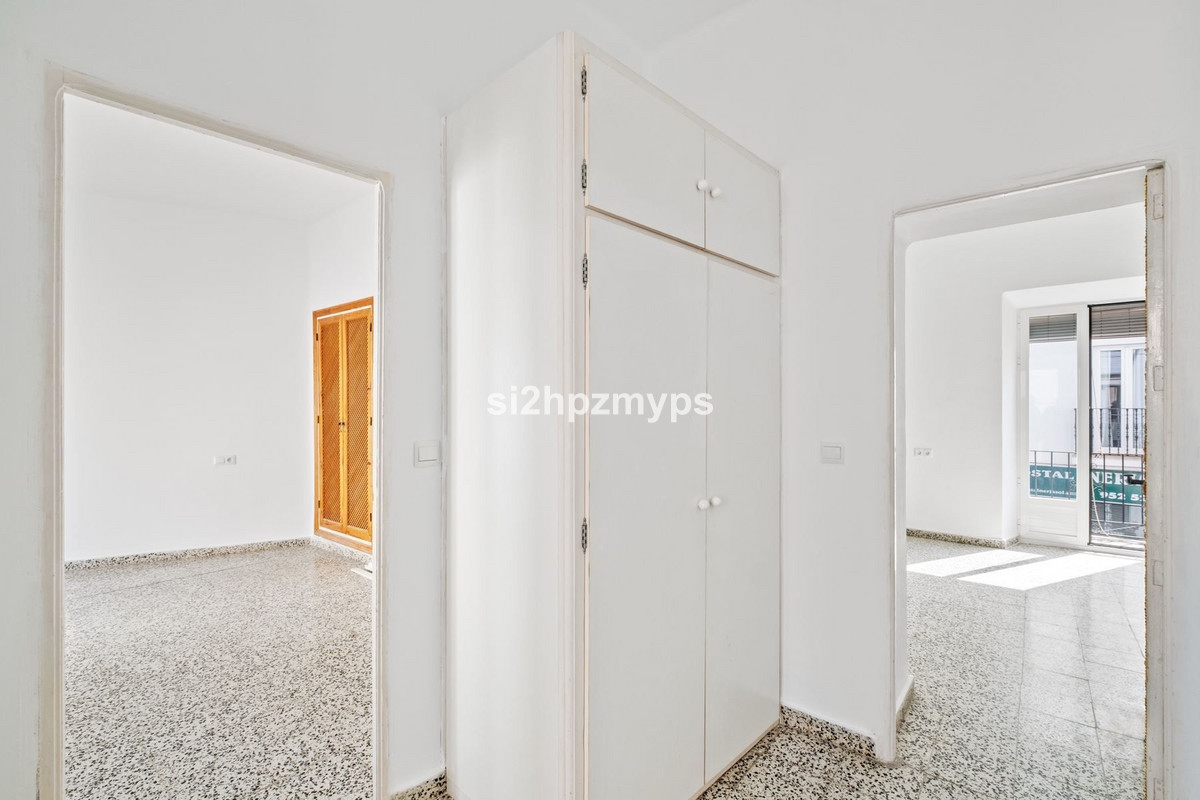 Geschakelde Woning te koop in Nerja | 5 slaapkamers H5211340