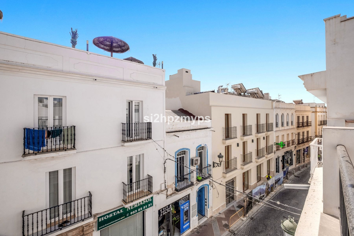 Geschakelde Woning te koop in Nerja | 5 slaapkamers H5211340