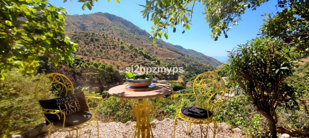 Vrijstaande Villa te koop in Nerja | 1 slaapkamers H5227588