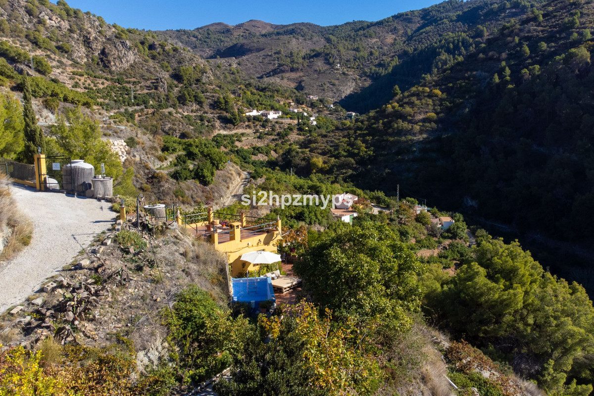 Vrijstaande Villa te koop in Nerja | 1 slaapkamers H5227588