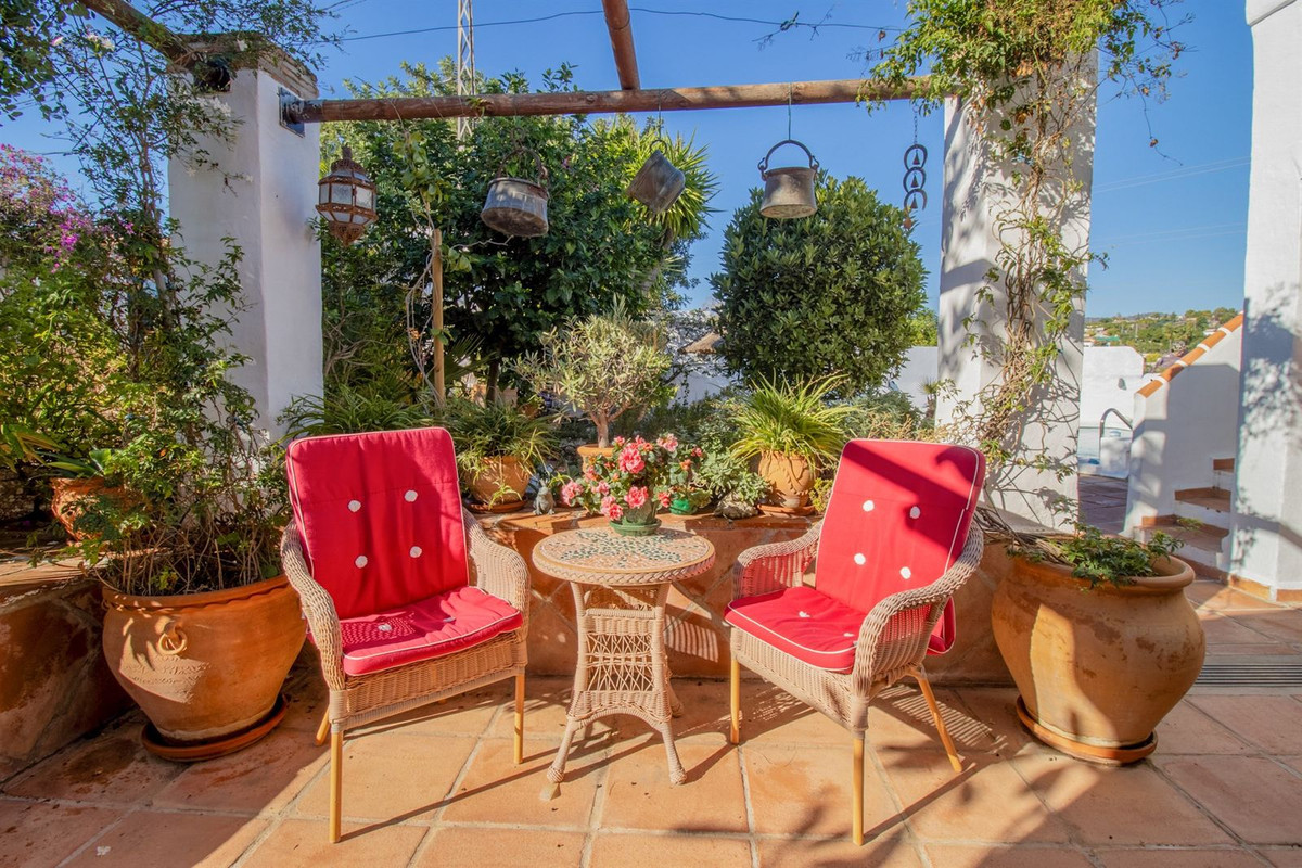 Vrijstaande Villa te koop in Nerja | 4 slaapkamers H5251327