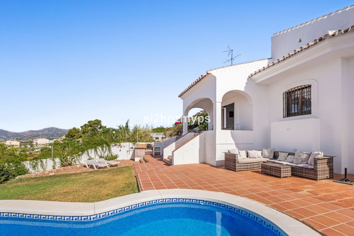 Vrijstaande Villa te koop in Nerja | 2 slaapkamers H5272759
