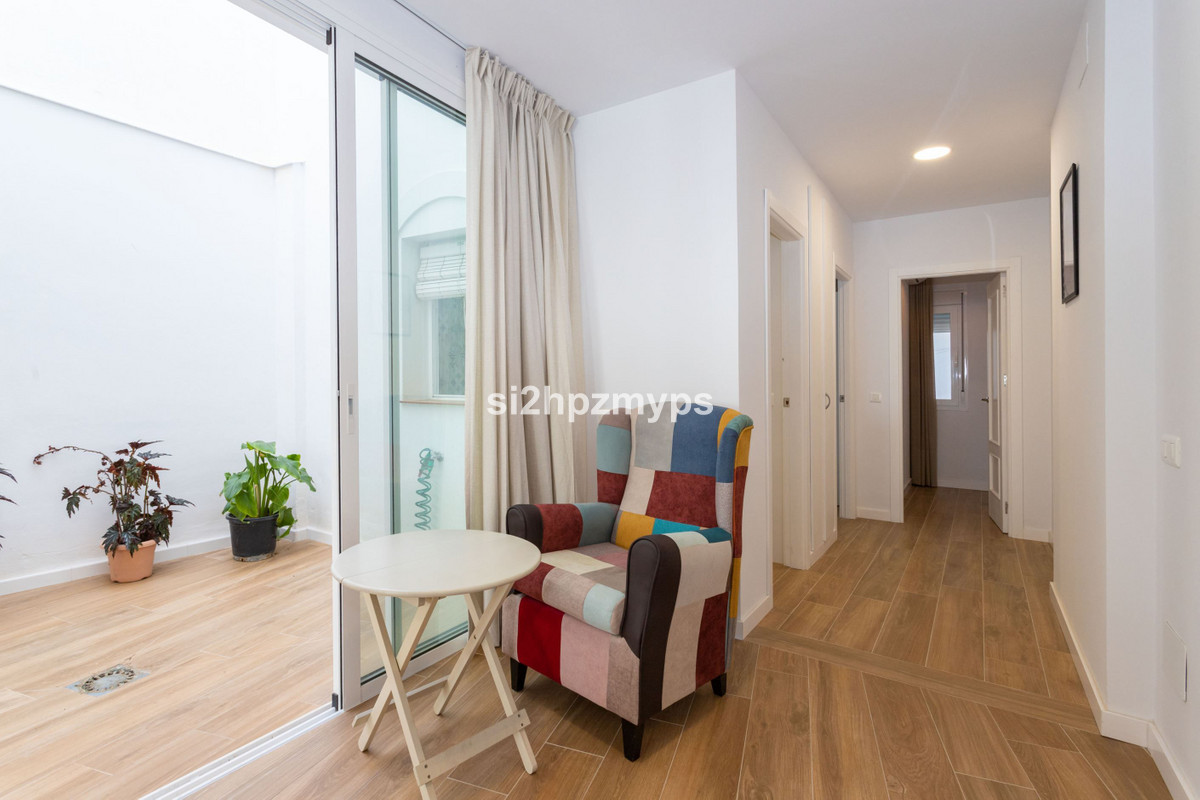 Geschakelde Woning te koop in Nerja | 4 slaapkamers H5287561