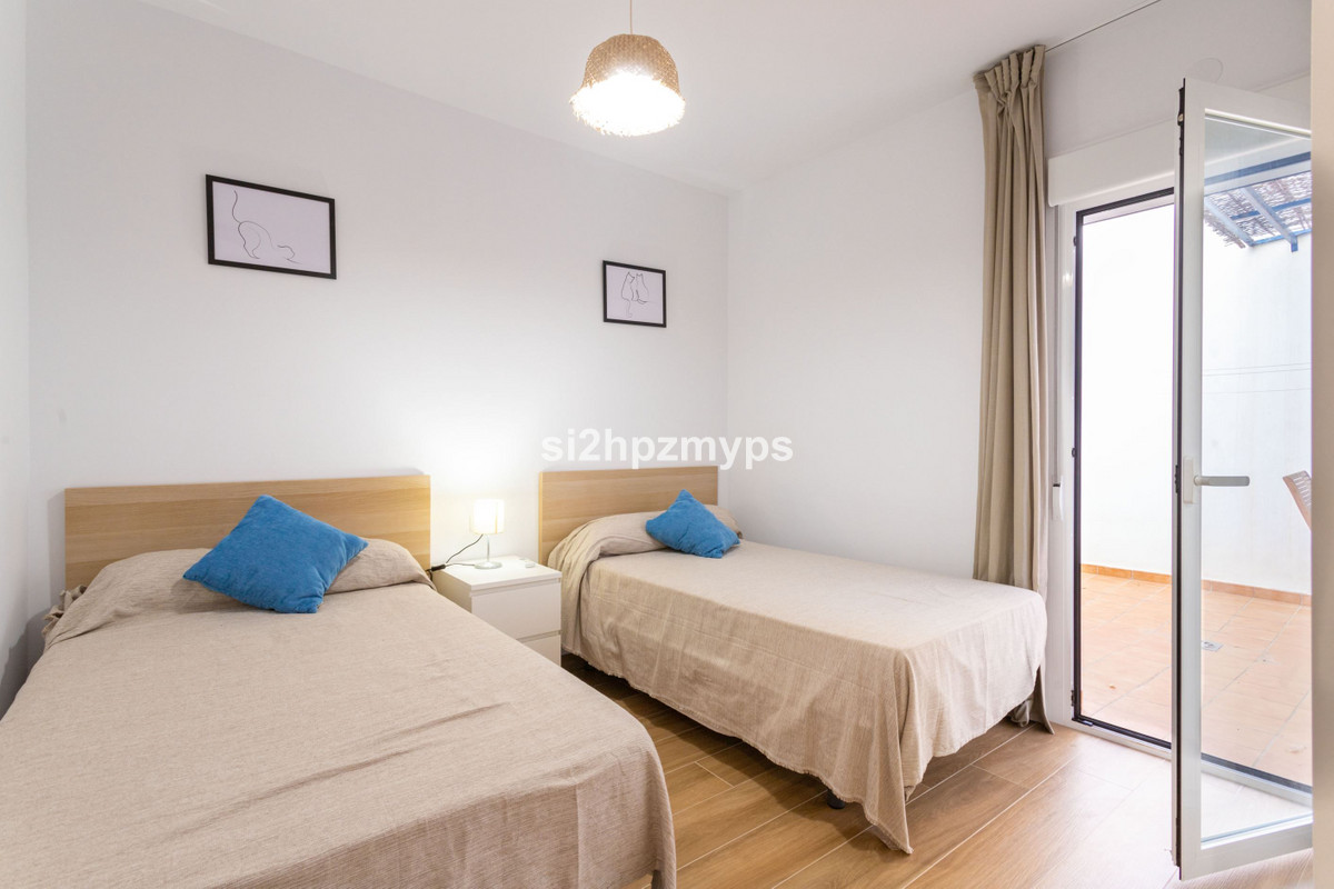 Geschakelde Woning te koop in Nerja | 4 slaapkamers H5287561