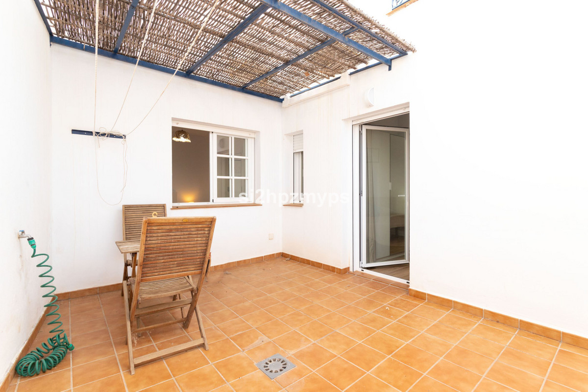 Geschakelde Woning te koop in Nerja | 4 slaapkamers H5287561