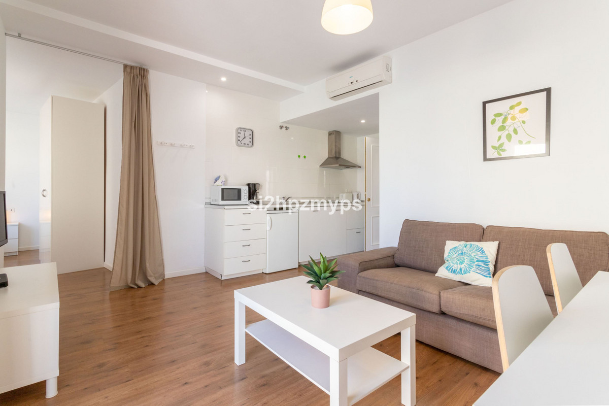Geschakelde Woning te koop in Nerja | 4 slaapkamers H5287561