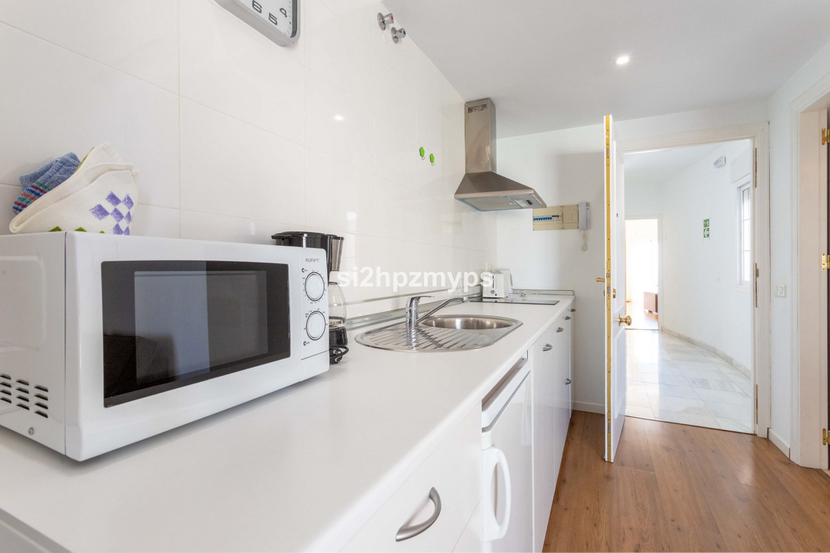 Geschakelde Woning te koop in Nerja | 4 slaapkamers H5287561