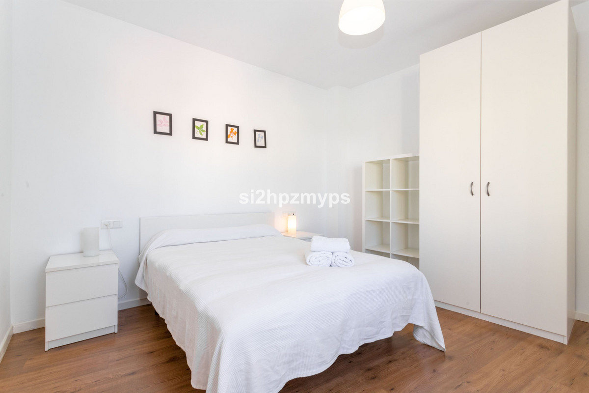 Geschakelde Woning te koop in Nerja | 4 slaapkamers H5287561
