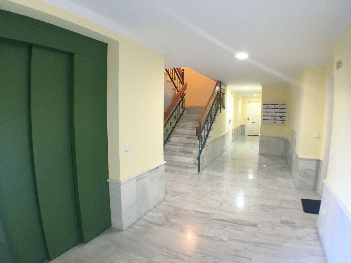 Appartement te koop in Nerja | 2 slaapkamers H5293039