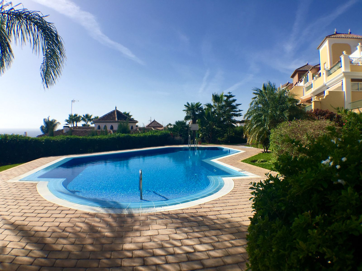 Appartement te koop in Nerja | 2 slaapkamers H5293039