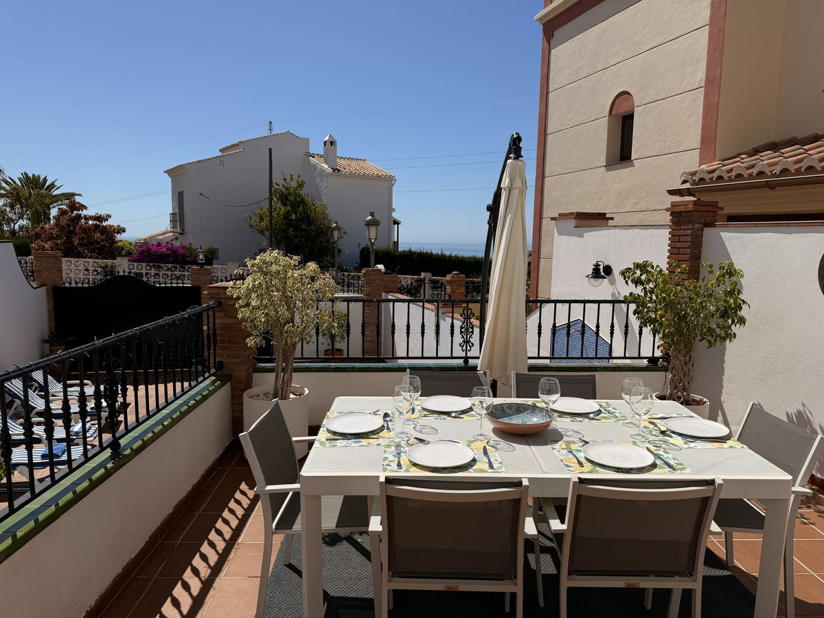 Vrijstaande Villa te koop in Nerja | 3 slaapkamers H5298892