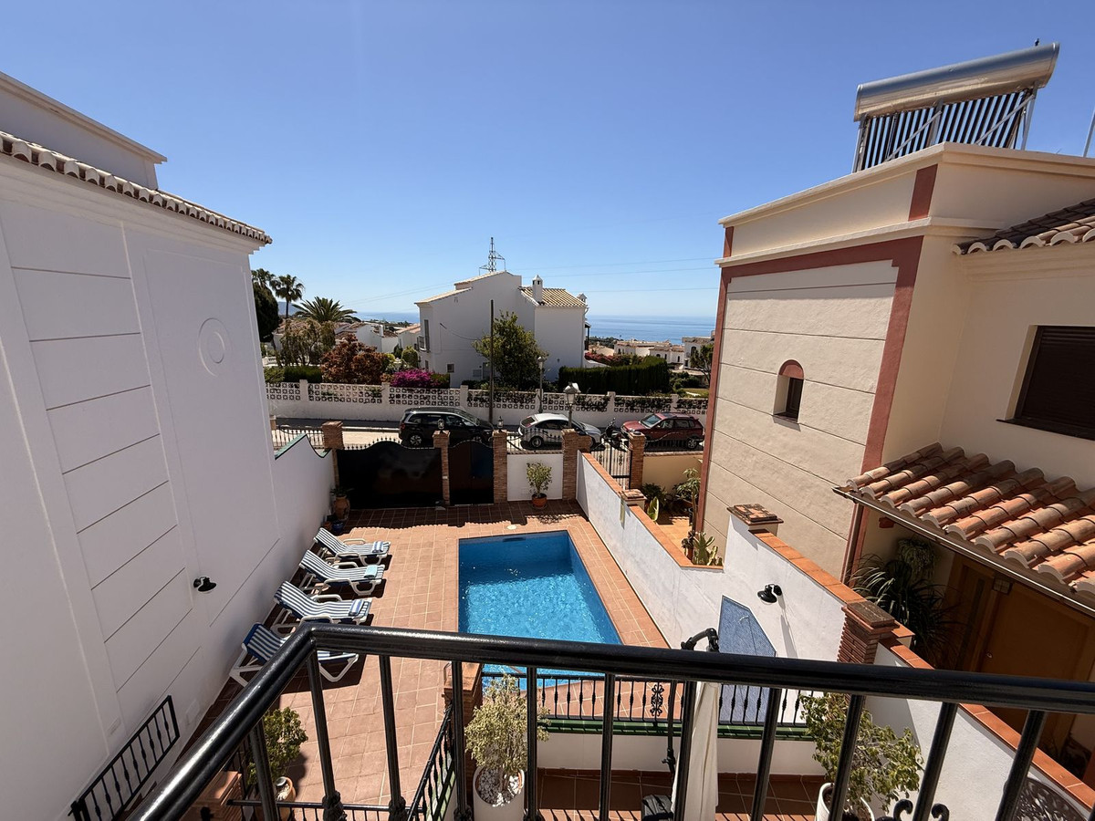 Vrijstaande Villa te koop in Nerja | 3 slaapkamers H5298892
