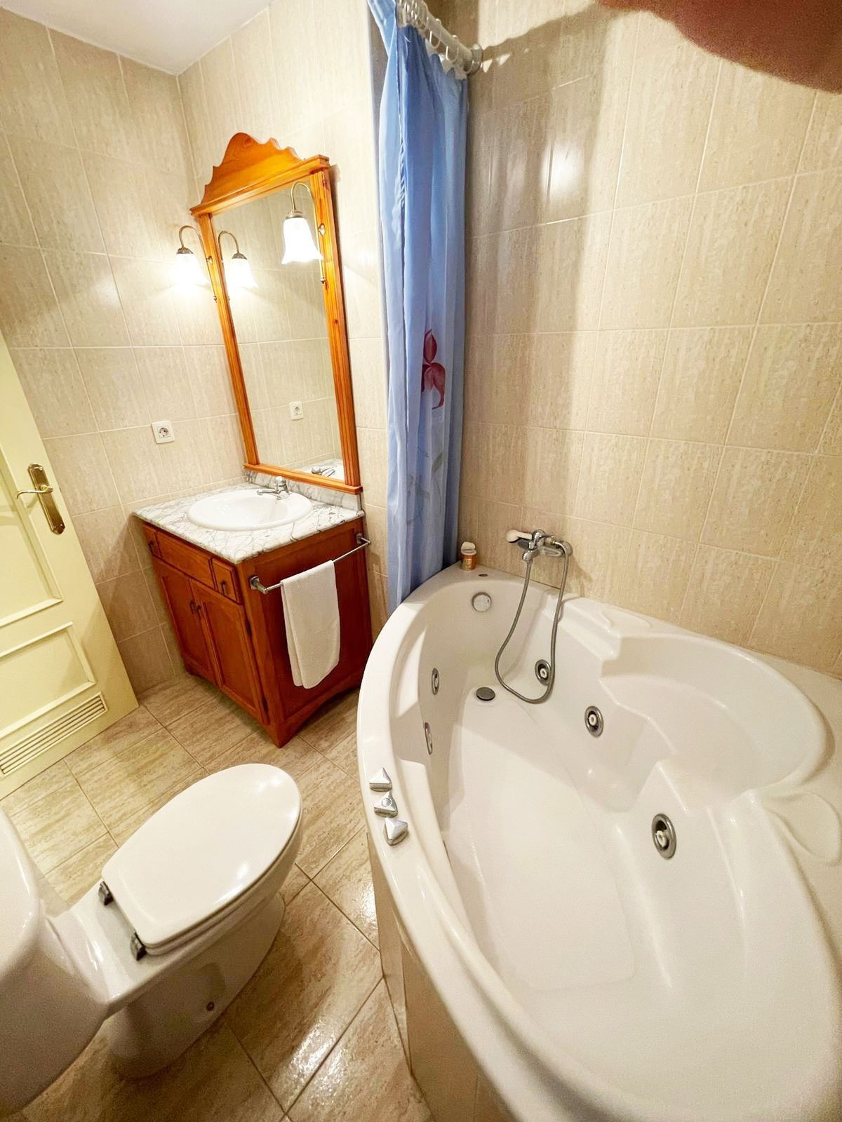 Appartement te koop in Nerja | 3 slaapkamers H5310850