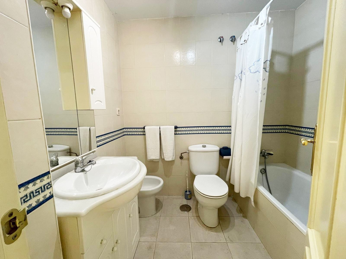 Appartement te koop in Nerja | 3 slaapkamers H5310850