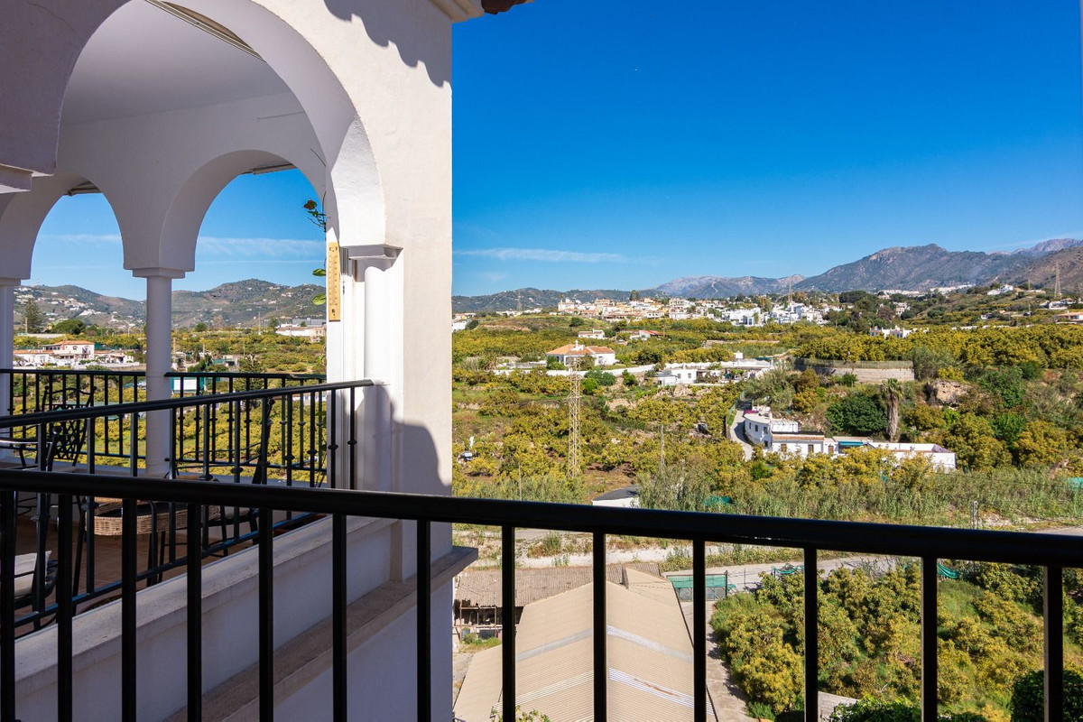 Huis te koop in Nerja | 3 slaapkamers H5399881