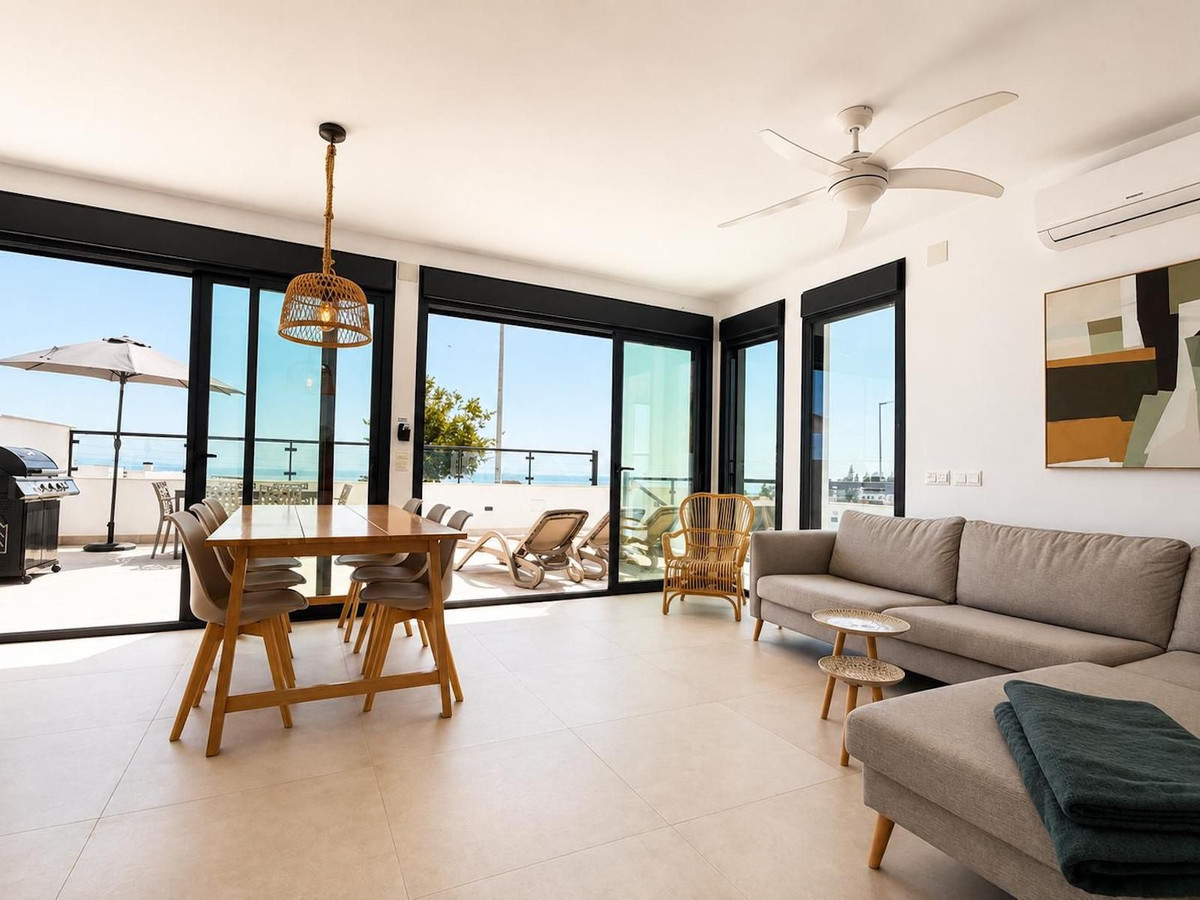 Vrijstaande Villa te koop in Nerja | 3 slaapkamers H5475793