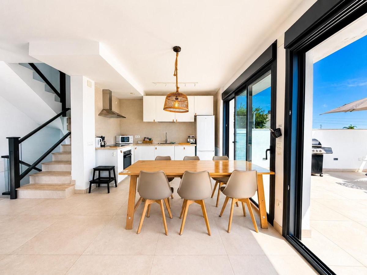 Vrijstaande Villa te koop in Nerja | 3 slaapkamers H5475793