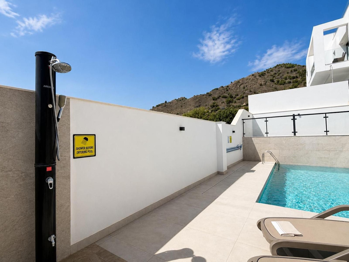 Vrijstaande Villa te koop in Nerja | 3 slaapkamers H5475793