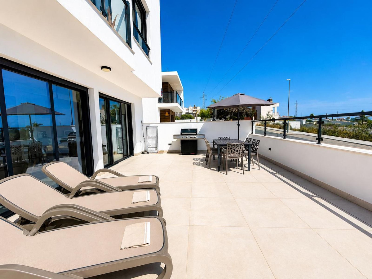 Vrijstaande Villa te koop in Nerja | 3 slaapkamers H5475793