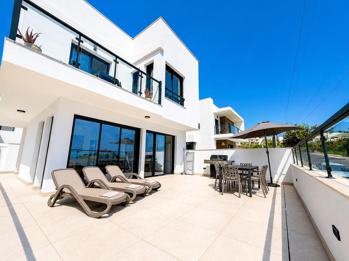 Vrijstaande Villa te koop in Nerja | 3 slaapkamers H5475793