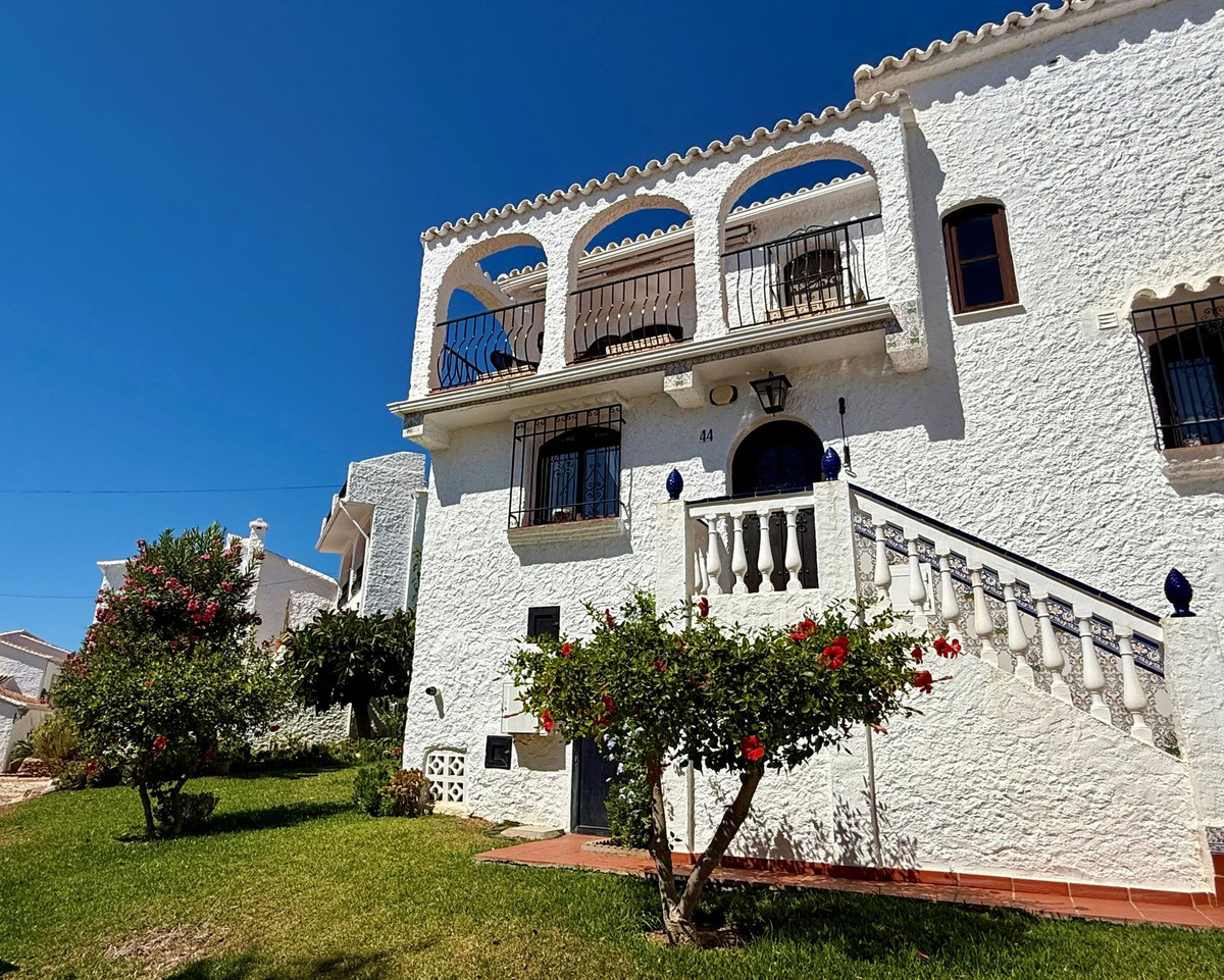 Huis te koop in Nerja | 2 slaapkamers H5496565