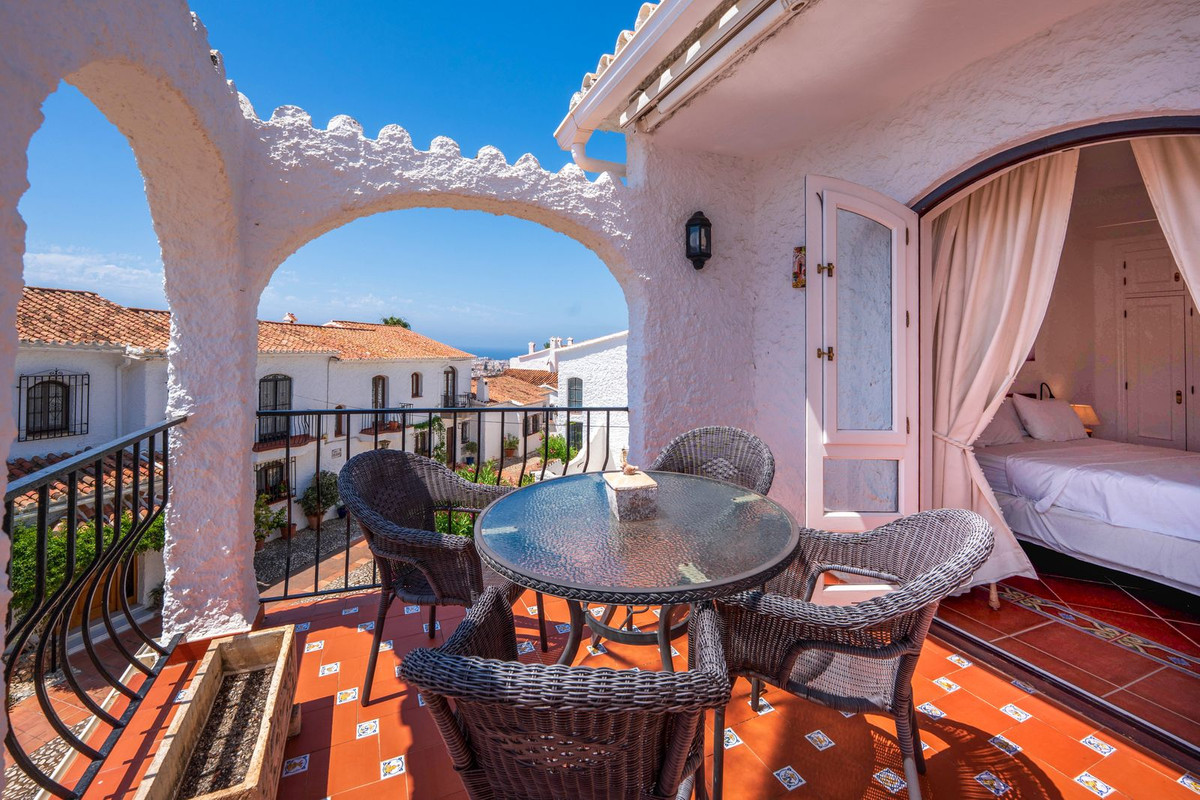 Huis te koop in Nerja | 2 slaapkamers H5496565