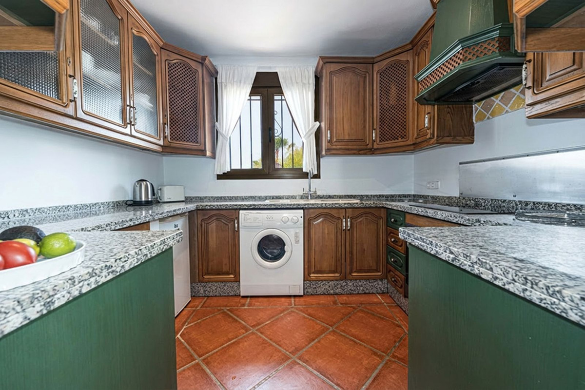 Huis te koop in Nerja | 2 slaapkamers H5496565