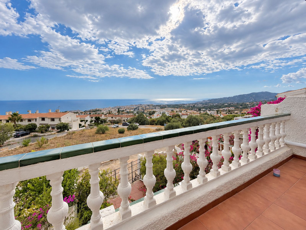 Geschakelde Woning te koop in Nerja | 2 slaapkamers H5513515