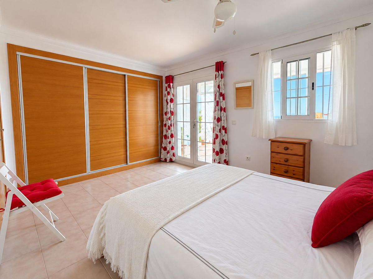 Geschakelde Woning te koop in Nerja | 2 slaapkamers H5513515