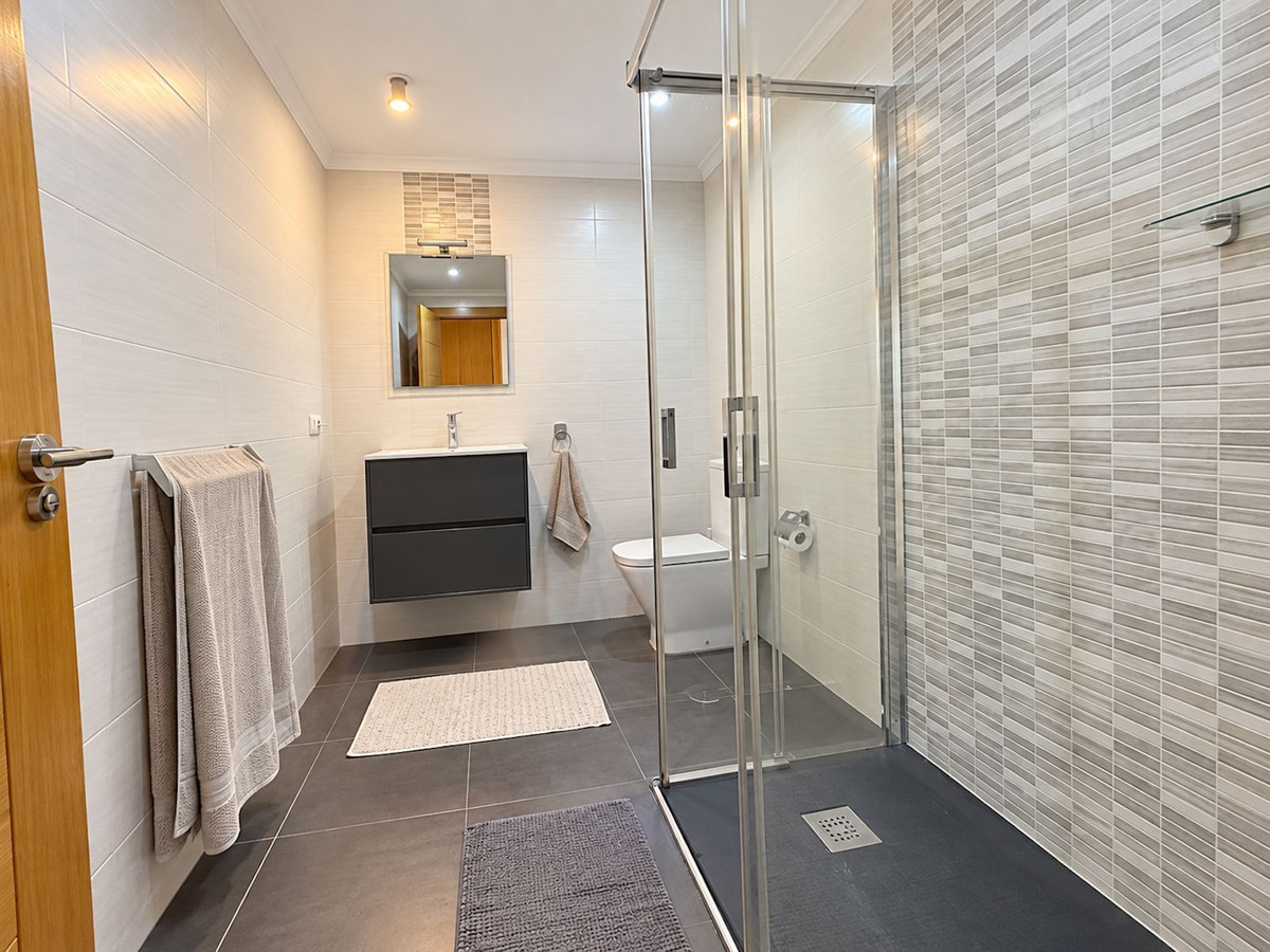 Geschakelde Woning te koop in Nerja | 2 slaapkamers H5513515