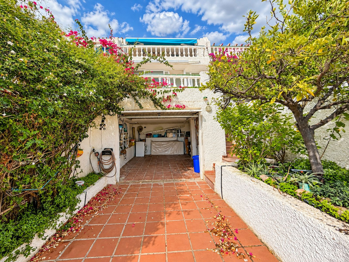 Geschakelde Woning te koop in Nerja | 2 slaapkamers H5513515
