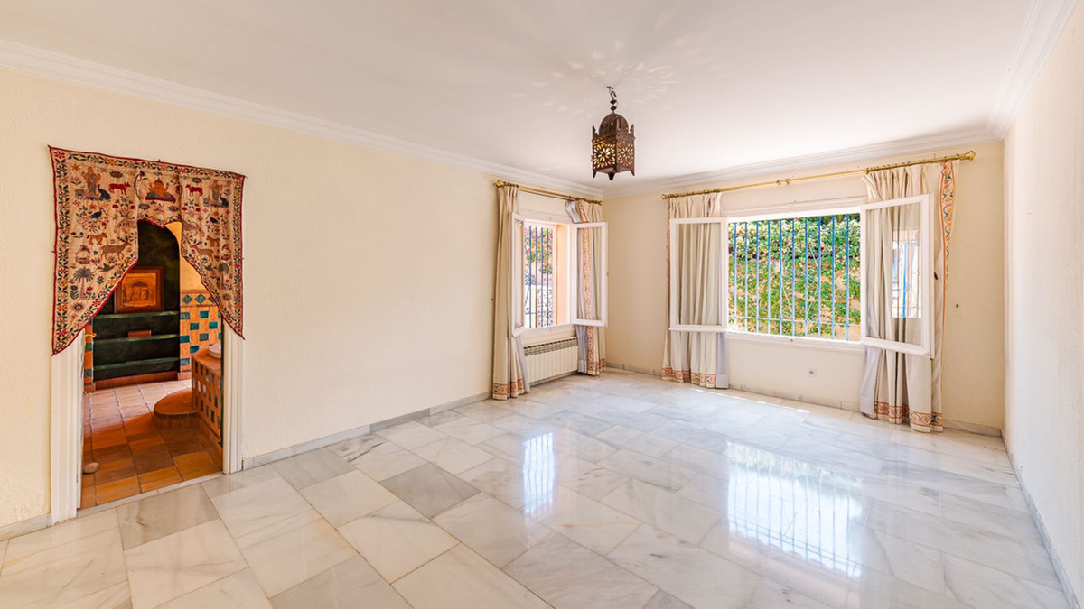 Huis te koop in New Golden Mile | 4 slaapkamers H4429960