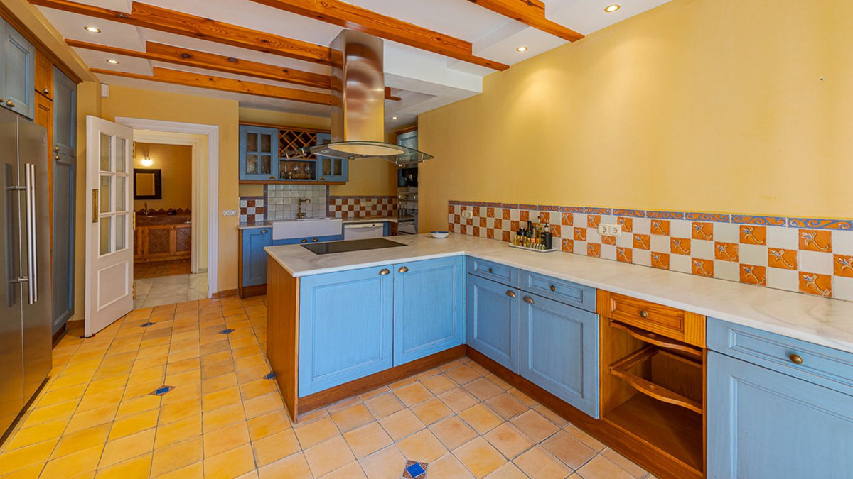 Huis te koop in New Golden Mile | 4 slaapkamers H4429960