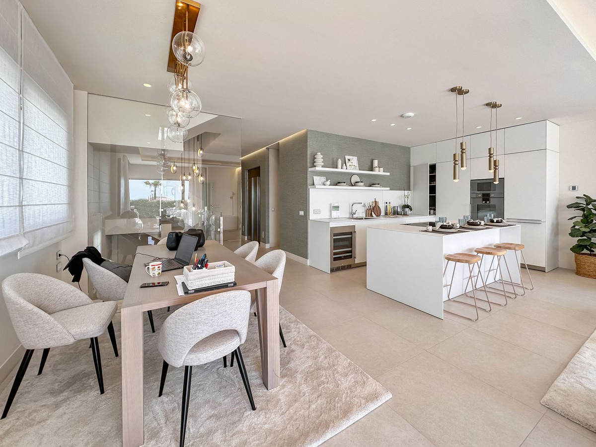 Vrijstaande Villa in New Golden Mile-103