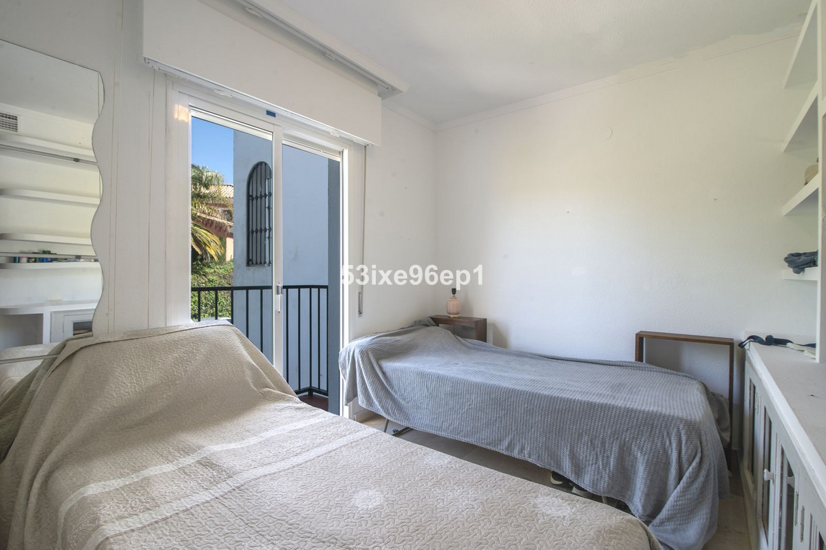 Semi-Vrijstaande Villa in El Padron-21