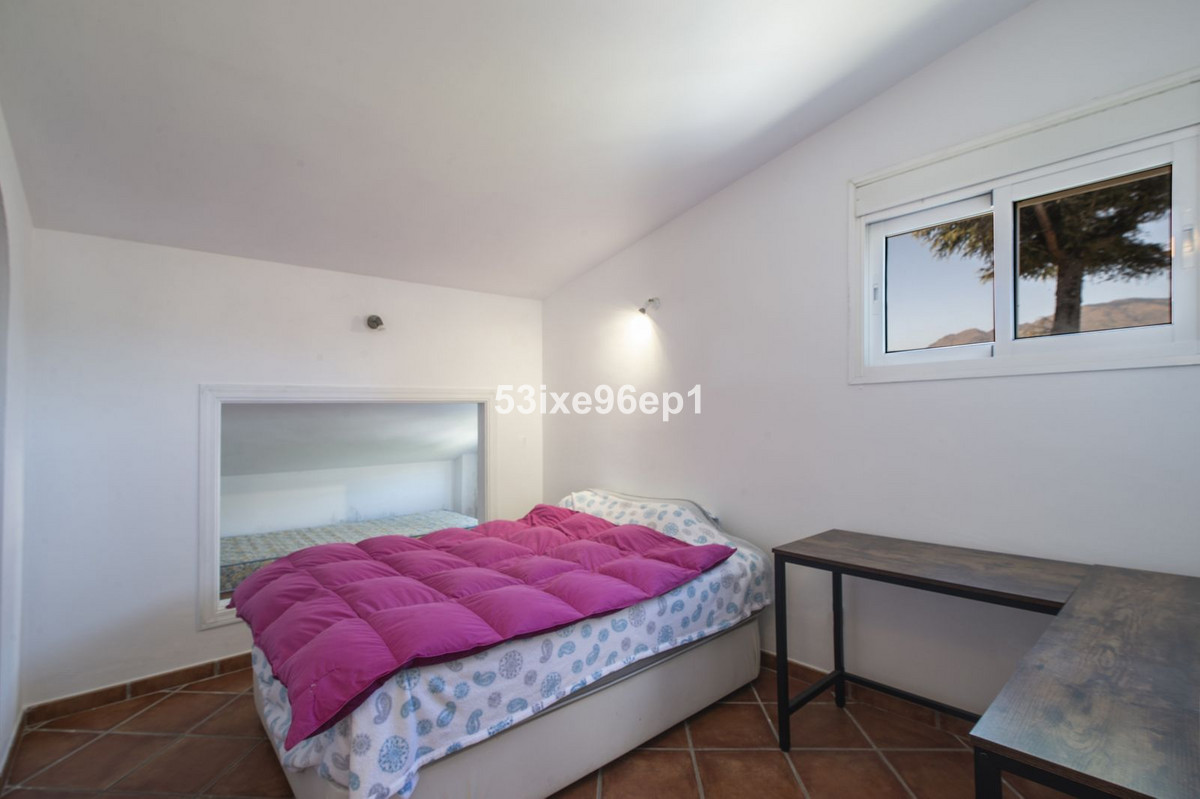 Semi-Vrijstaande Villa in El Padron-22