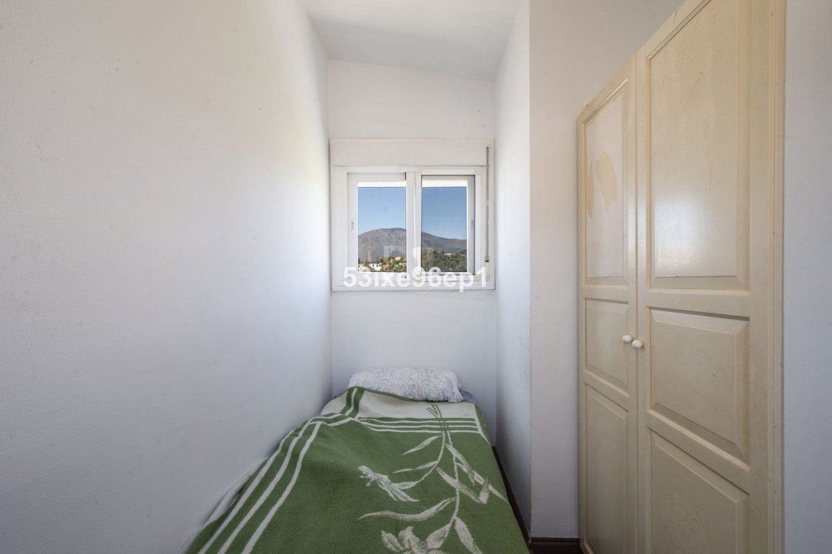 Semi-Vrijstaande Villa in El Padron-25