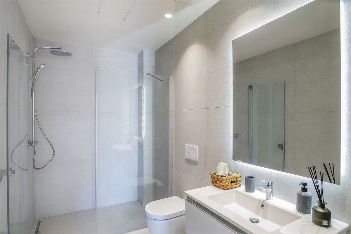 Huis te koop in New Golden Mile | 4 slaapkamers H5007865