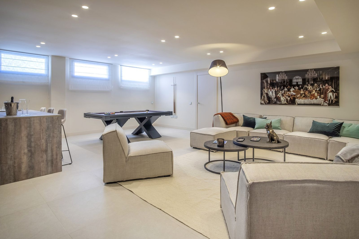 Huis te koop in New Golden Mile | 4 slaapkamers H5007865