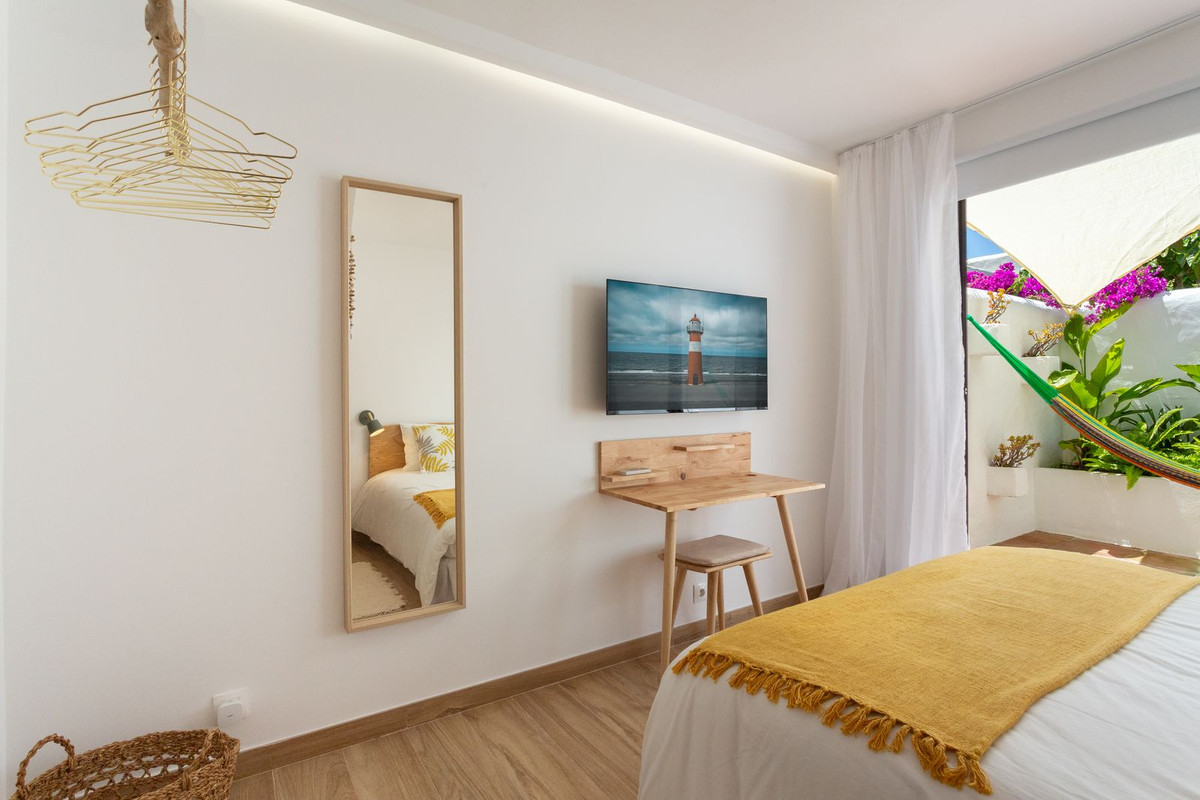 Huis te koop in New Golden Mile | 1 slaapkamers H5123158