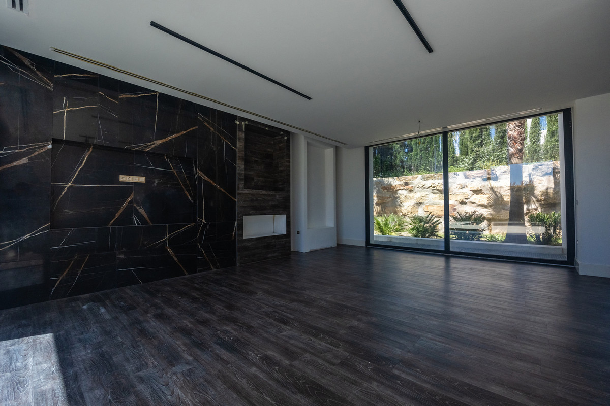 Huis te koop in New Golden Mile | 3 slaapkamers H5129257