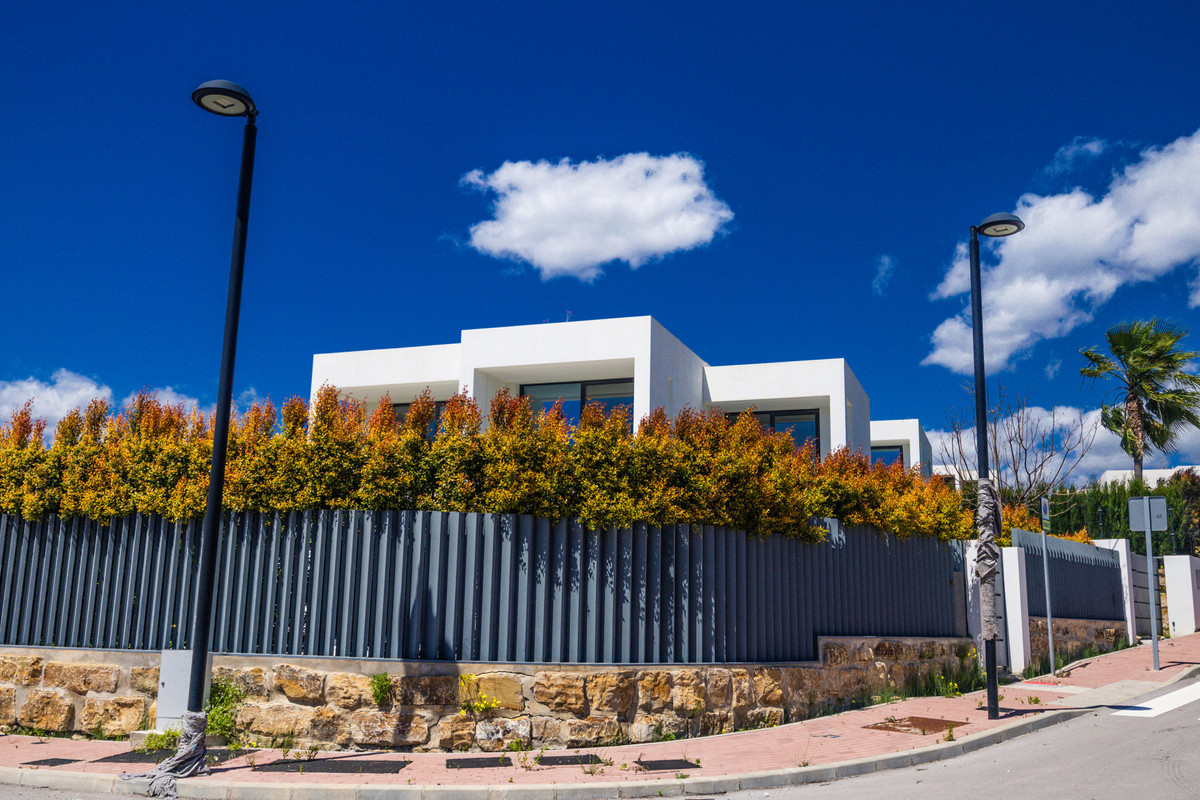 Huis te koop in New Golden Mile | 3 slaapkamers H5129257