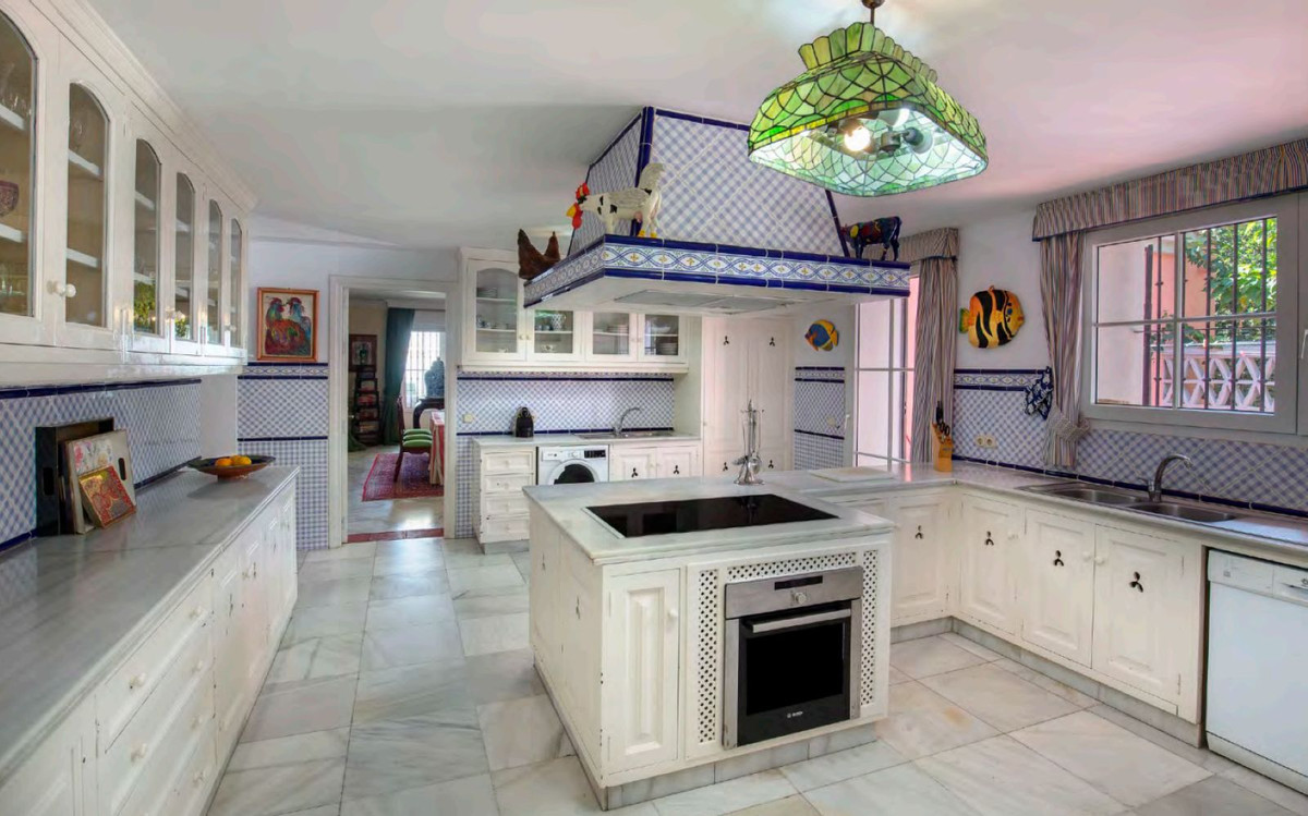 Huis te koop in New Golden Mile | 5 slaapkamers H5145118