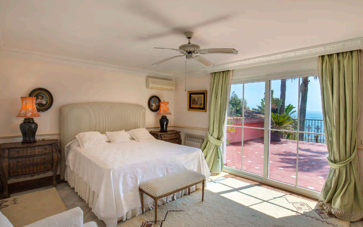 Huis te koop in New Golden Mile | 5 slaapkamers H5145118